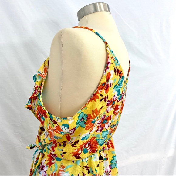 Floral Ruffle Tank Top - Picture 4 of 5